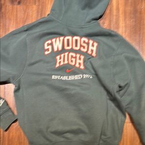 Nike Men's Green Hoodie